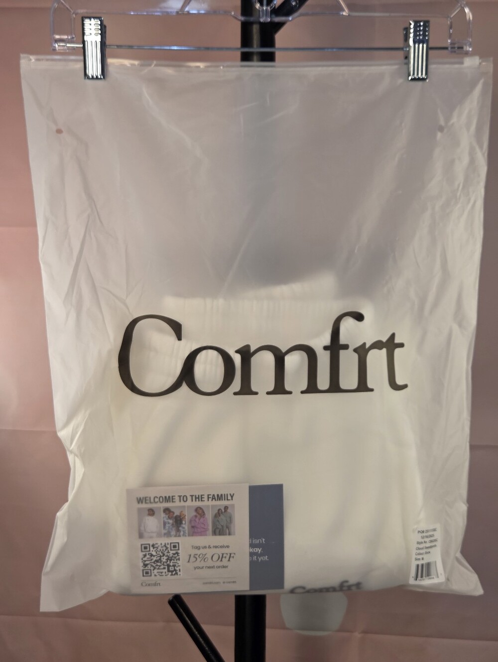 💥NWT💥 COMFRT Sweatpants In Snow (White) Size Medium